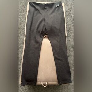 NY & Co Gray Full Length Legging Large